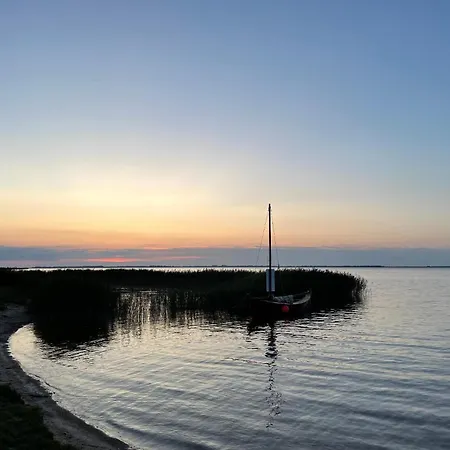 Am Hafen Mit Wasserblick *